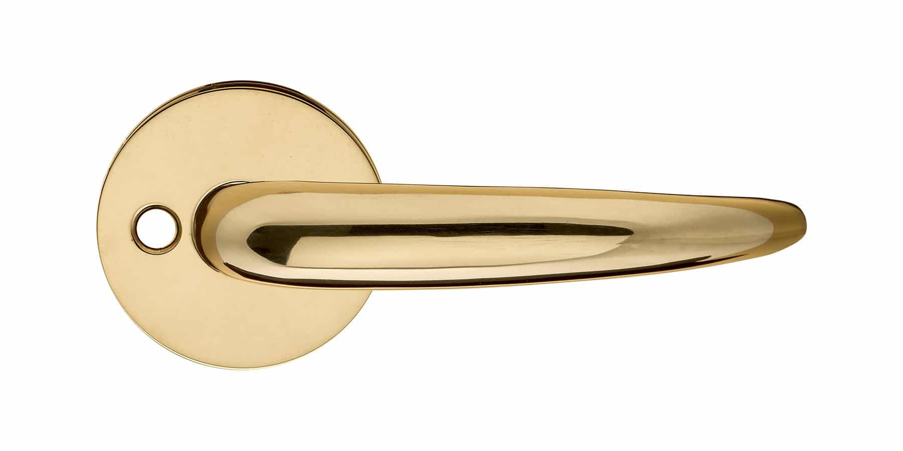 DG32Coupewithrosette_5000x